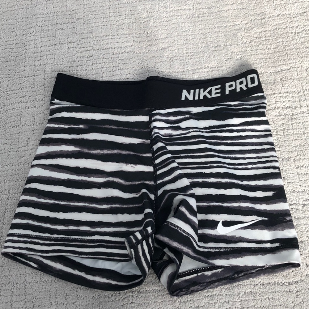 nike pros
